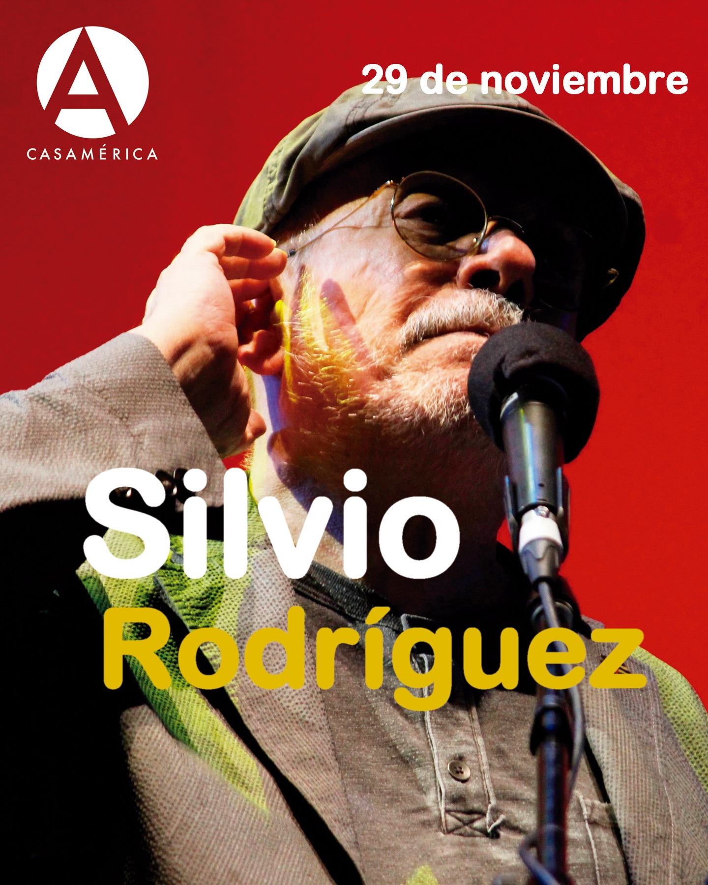 🇨🇺🎼 Hoy celebramos a 𝐒𝐢𝐥𝐯𝐢𝐨 𝐑𝐨𝐝𝐫í𝐠𝐮𝐞𝐳, uno de los cantautores más influyentes de la lengua española, figura esencial de la Nueva Trova y padre de la canción protesta. 

Nacido el 29 de noviembre de 1946 en la ciudad cubana de San Antonio de los Baños, empezó como profesor de las Brigadas de Alfabetización de la población rural y como dibujante y trovador en la revista Mella. Su carrera musical comenzaría más adelante, en el Grupo de Experimentación Sonora del ICAIC, una entidad creativa que exploraba nuevas sonoridades mediante la fusión de ritmos tradicionales cubanos con géneros como el jazz y el rock. Aquel espacio, clave en la renovación estética de la música cubana, fue también el semillero desde el que Silvio Rodríguez, más tarde conocido como “El Aprendiz de Brujo”, se consolidó como solista e impulsó la Nueva Trova cubana. 

Con veintiún álbumes de estudio a sus espaldas, su obra está siempre en movimiento, dialogando con poetas, guitarristas y generaciones enteras que encuentran en sus canciones un mapa emocional.
