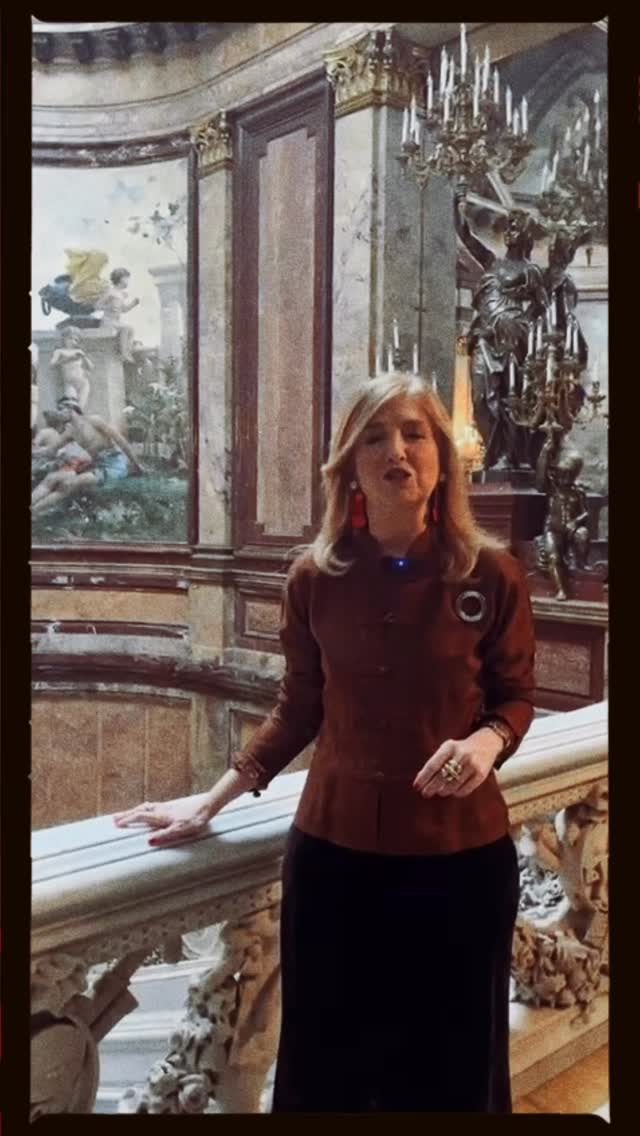 ♀ El ciclo ‘Mujeres hispanas: creadoras de la Historia y la Cultura en español’ propone descubrir el papel de mujeres que, en distintos momentos de la historia, han contribuido a conectar continentes y a construir una cultura compartida en el mundo hispano.

🎙️ Leticia Espinosa de los Monteros (@leticiaedlm) e Inés Quintero (@inesquinterom) nos invitan a conocer esta nueva edición del ciclo.

🔗 Conoce toda la programación en el enlace de nuestra biografía.
🤝 Con @circuloorellana y @culturacmadrid.