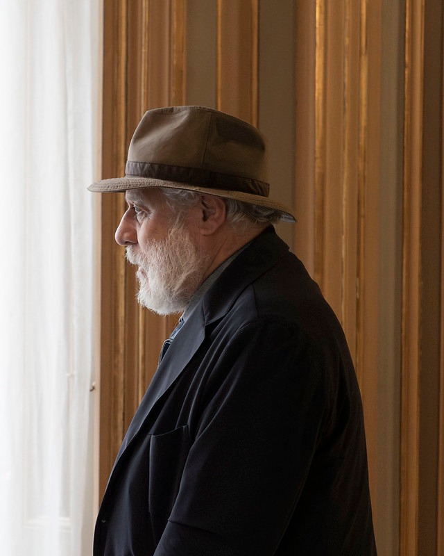 🎥🇺🇸 Acércate a una nueva mirada sobre la historia de Estados Unidos desde lo hispano en esta entrevista con José Luis López-Linares a partir del documental ‘We the Hispanos: España, raíz de Estados Unidos’.

López-Linares nos habla de su proceso creativo yd el cierre de su trilogía sobre la Hispanidad, así como del papel de la cultura en la construcción de una identidad compartida entre las comunidades hispanas en Estados Unidos.

📺 Video completo en nuestro canal de YouTube.
🔗 Enlace en la biografía.